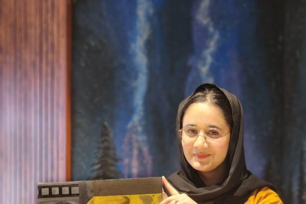Meet Fazila Jan: A Young Kashmiri Reshaping Creativity with Art and Calligraphy