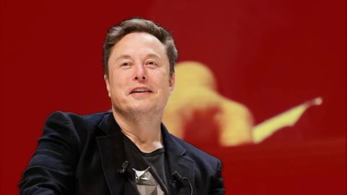 Elon Musk loses trillionaire status as global tech